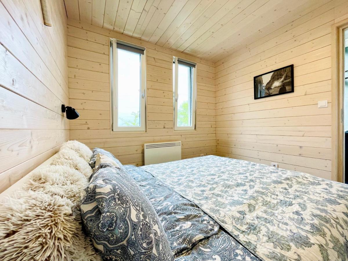 Wine & Space Lodge At Lake Balaton バラトンレッレ エクステリア 写真